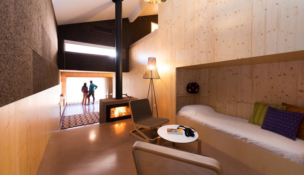 Vale Do Ninho Nature Houses Ferraria de São João الغرفة الصورة